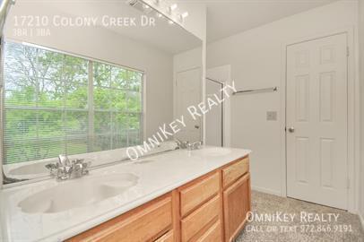 Building Photo - 17210 Colony Creek Dr