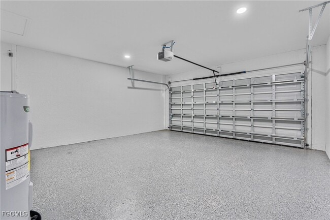 Building Photo - 945 Butler St E