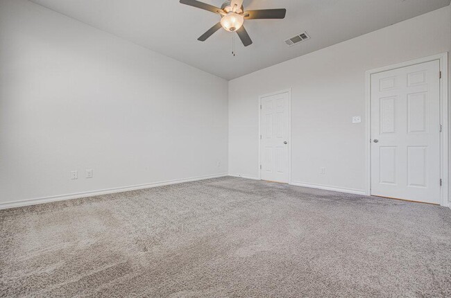 Building Photo - 196 Pepperbark Loop