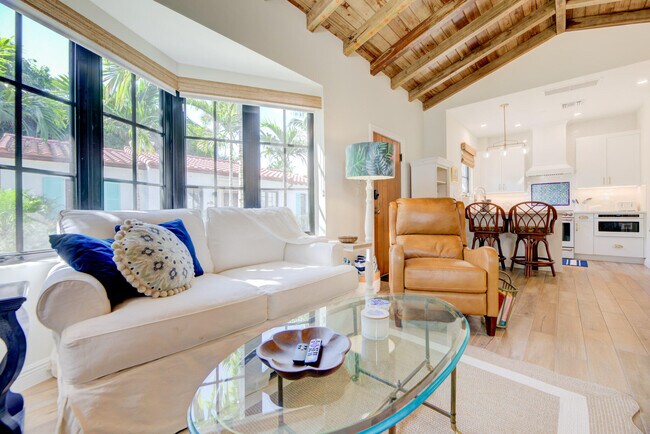 Building Photo - 110 Marine Way