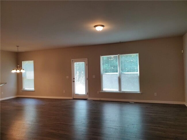 Building Photo - 165 Canvas Ives Dr