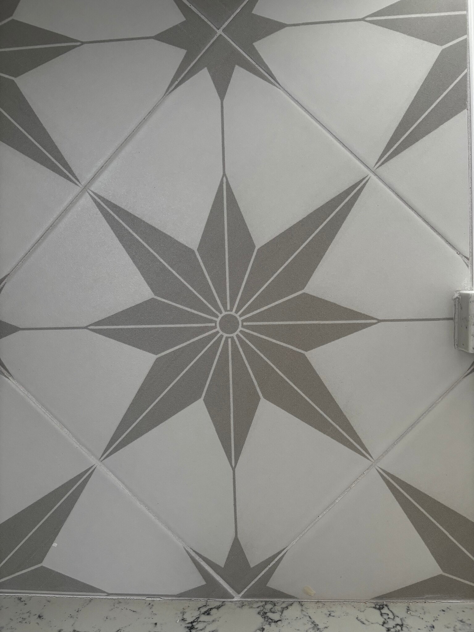 Building Photo - 969 W 25th St