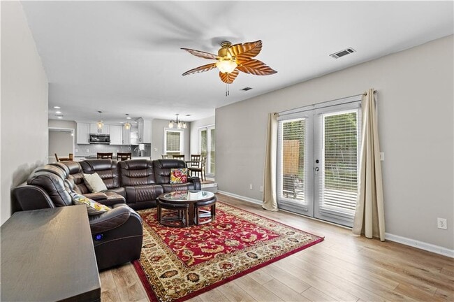 Building Photo - 2238 Roseberry Ln