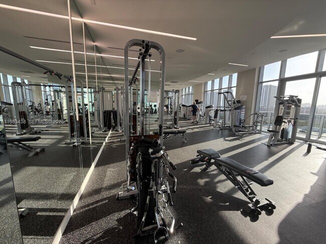 Building Photo - 488 NE 18th St