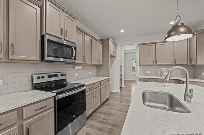 Building Photo - 40 Arlie Ln