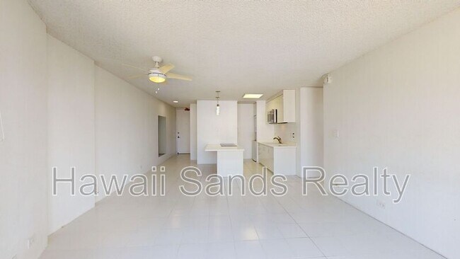 Building Photo - 320 Liliuokalani St
