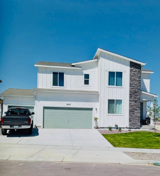 Primary Photo - 9805 Granite Park Ln