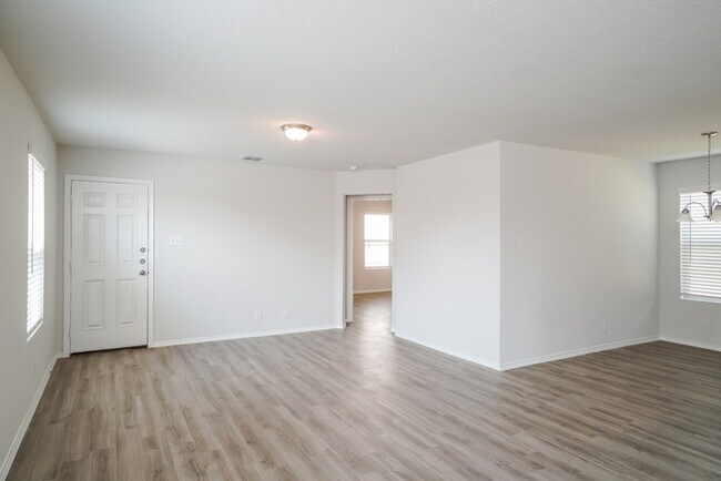 Building Photo - 9322 Evening Shade Ct