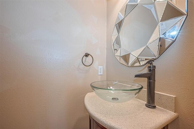Building Photo - 5731 Coastal Way