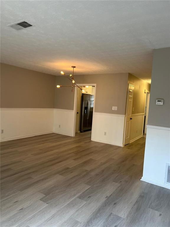 Building Photo - 591 Wedgewood Dr