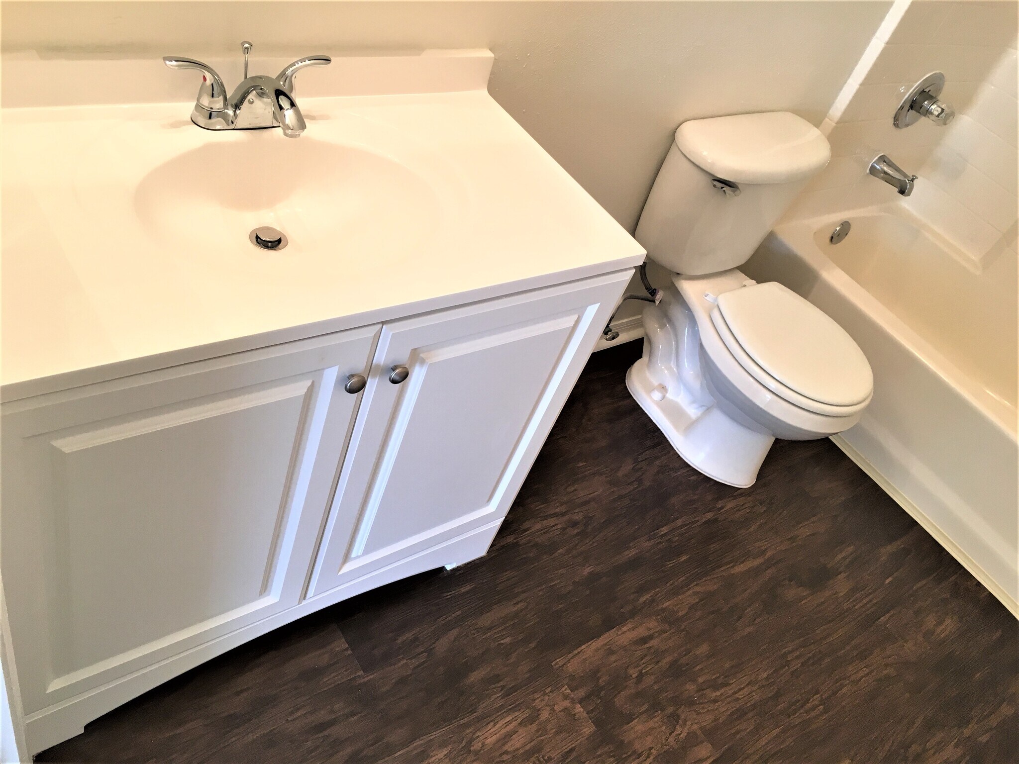 Building Photo - 8535 Quarter Horse Dr