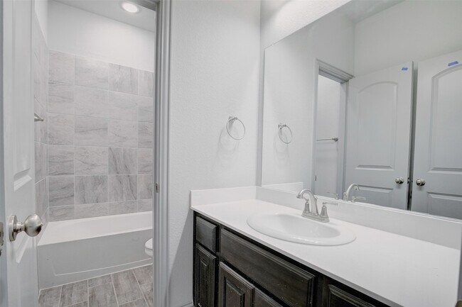 Building Photo - 7821 Cypress Dr