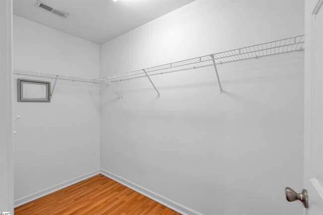 Building Photo - Mauldin, 3BD/2.5BA. 1610SF