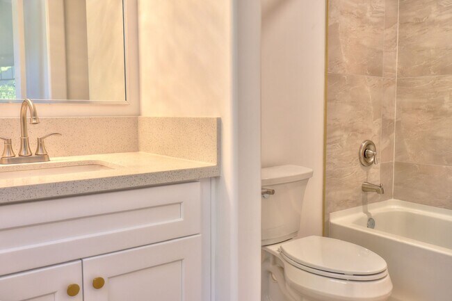 Building Photo - Coming Summer 2025 – Pre-Leasing Now!