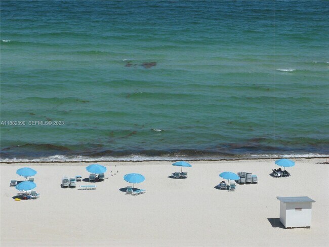 Building Photo - 5701 Collins Ave