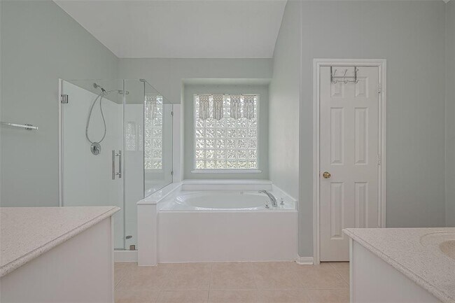 Building Photo - 21122 Lilac Meadows Ln