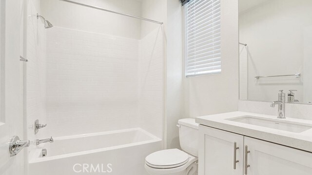 Building Photo - 137 Mirth