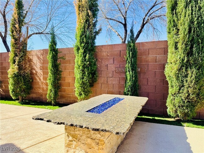 Building Photo - 2547 Serenity Hollow Dr