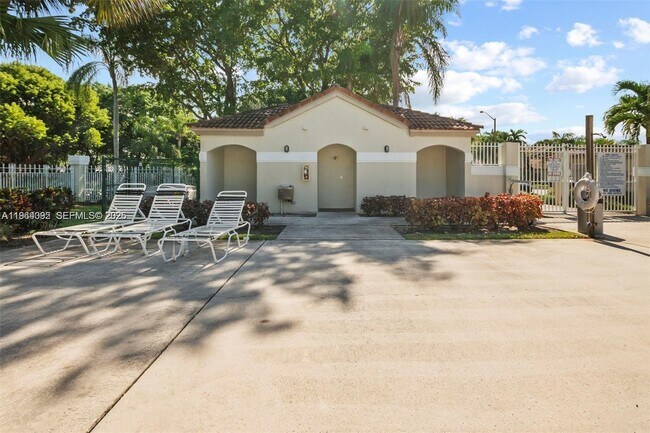 Building Photo - 610 NW 108th Terrace