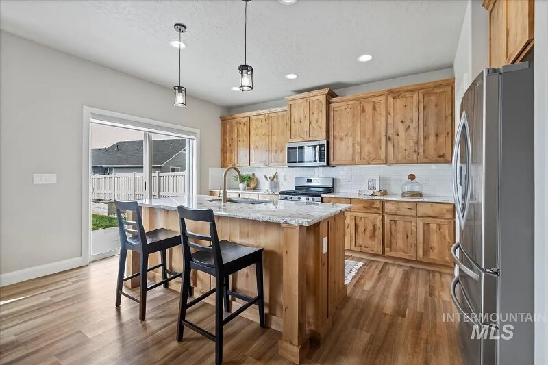 Building Photo - 2065 N Sombrero Ave