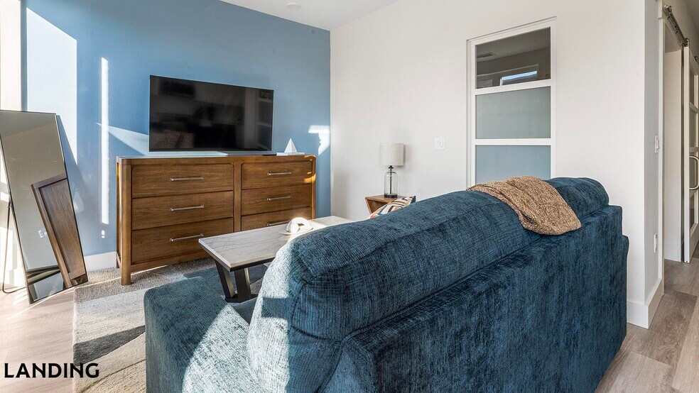 Building Photo - 2005 11th St NW