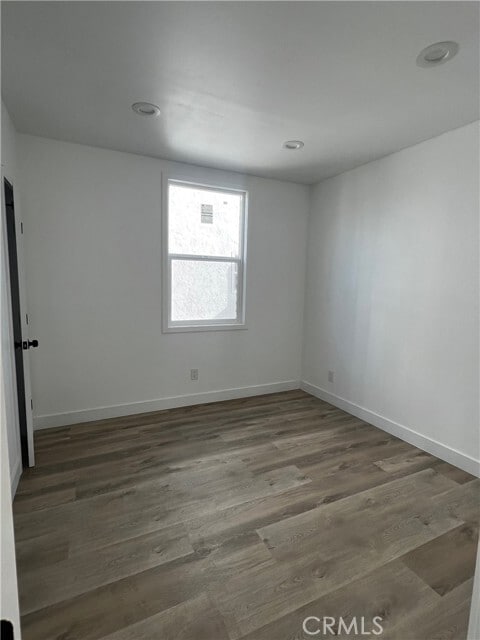 Building Photo - 1125 W 43rd St