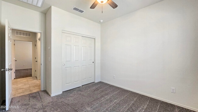 Building Photo - 5074 S 251st Dr