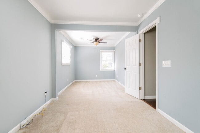 Building Photo - 3 Bedroom Ranch Style Home Just Minutes From Downtown Raleigh!