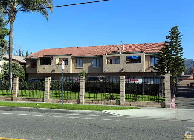 Building Photo - 11762 Rancho Santiago Blvd