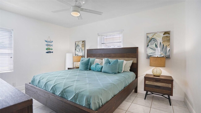 Building Photo - 2716 N Ocean Blvd