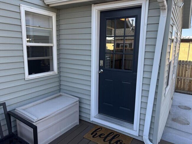 Building Photo - 390 S Garrison St