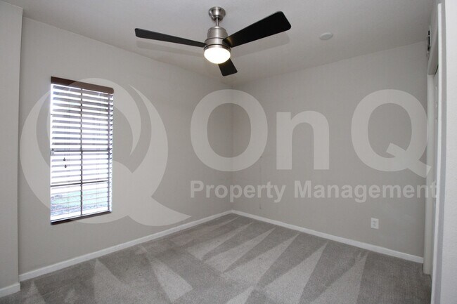 Building Photo - 6149 E Delcoa Ave