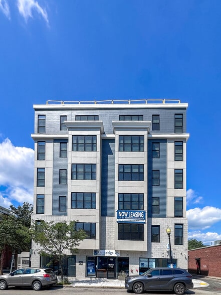 Primary Photo - New Horizons Apartment