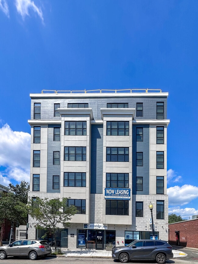 Building Photo - New Horizons Apartment