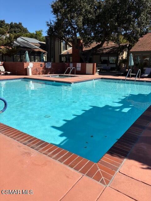 Building Photo - 286 Oak Leaf Dr