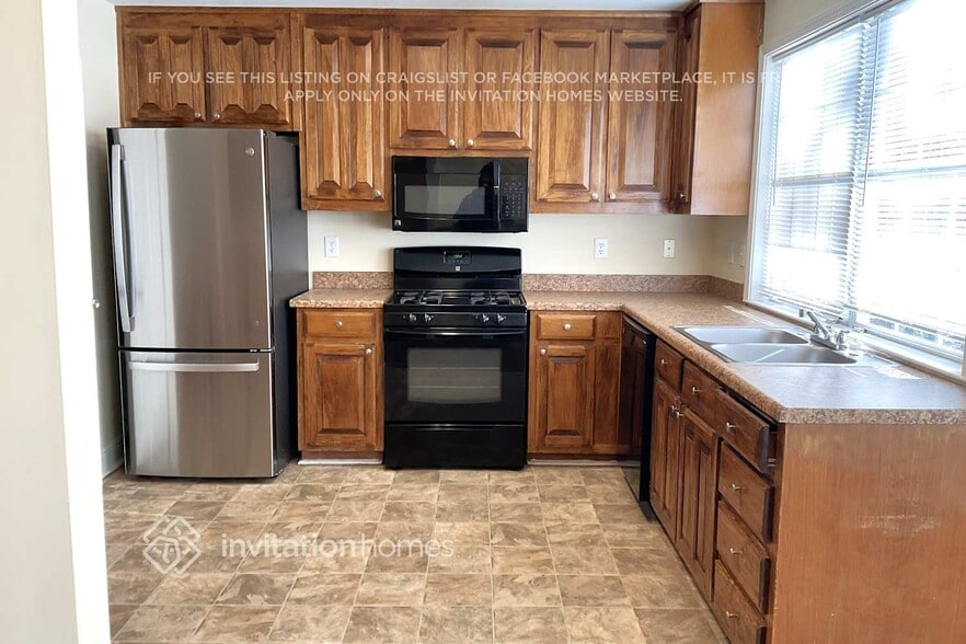 Building Photo - 9055 Ponderosa Trail