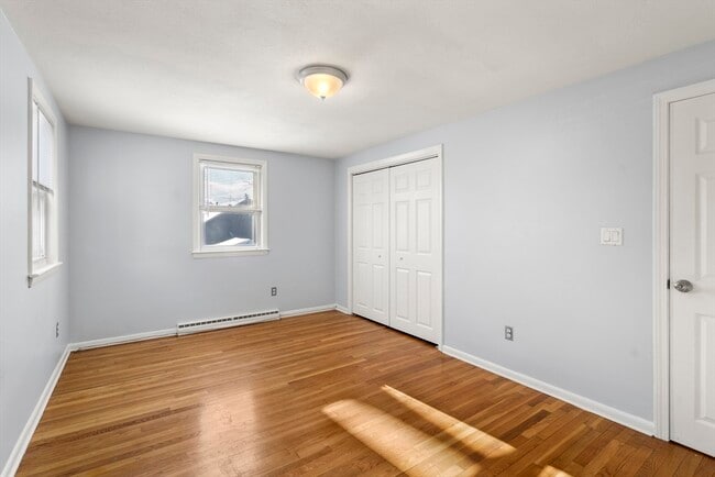 Building Photo - 28 Frost Ave