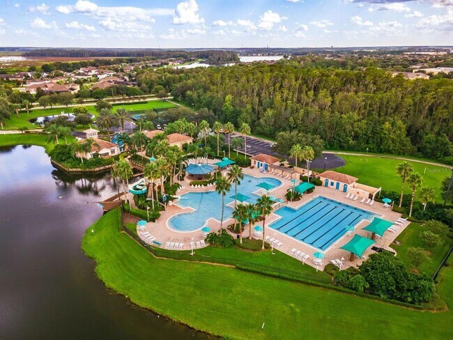 Building Photo - 6215 S Chickasaw Trail