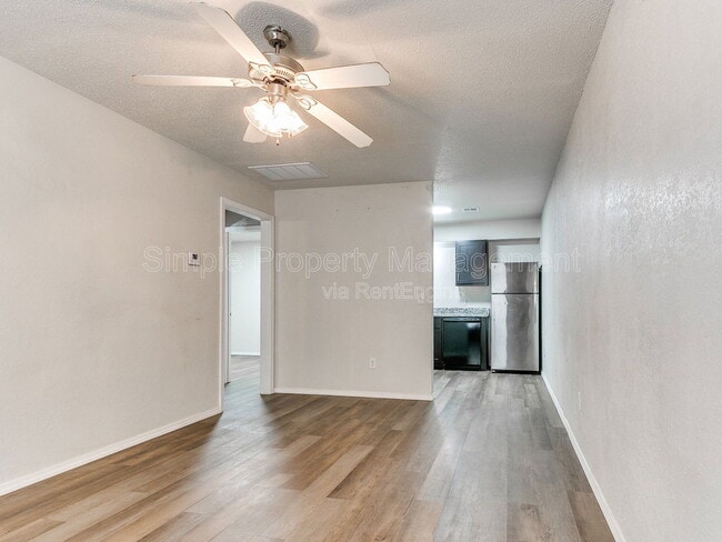 Building Photo - 5832 NW 31st Terrace