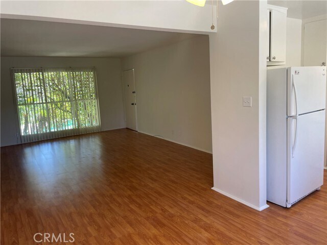 Building Photo - 630 San Vicente Blvd