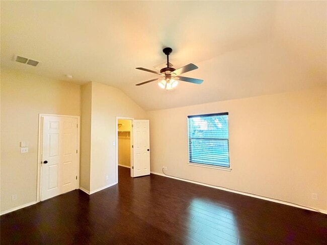 Building Photo - 4415 Hunters Lodge Dr