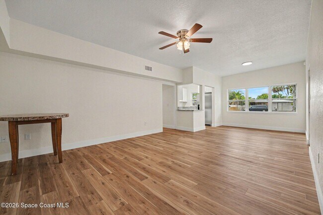 Building Photo - 1111 Brewer Ct