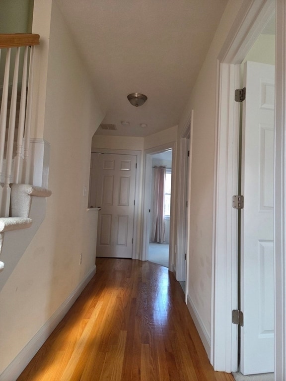 Building Photo - 70 River St