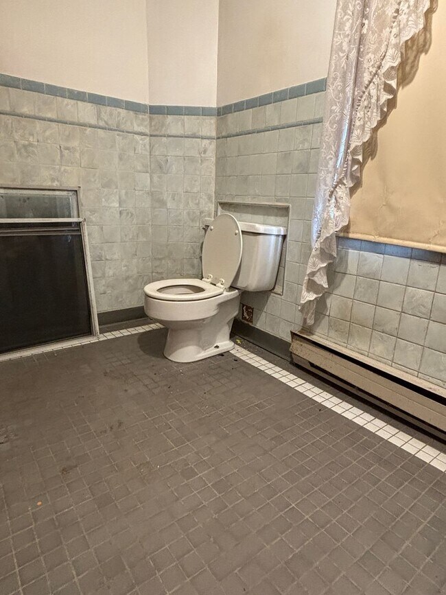 Building Photo - 117 Baltimore Ave