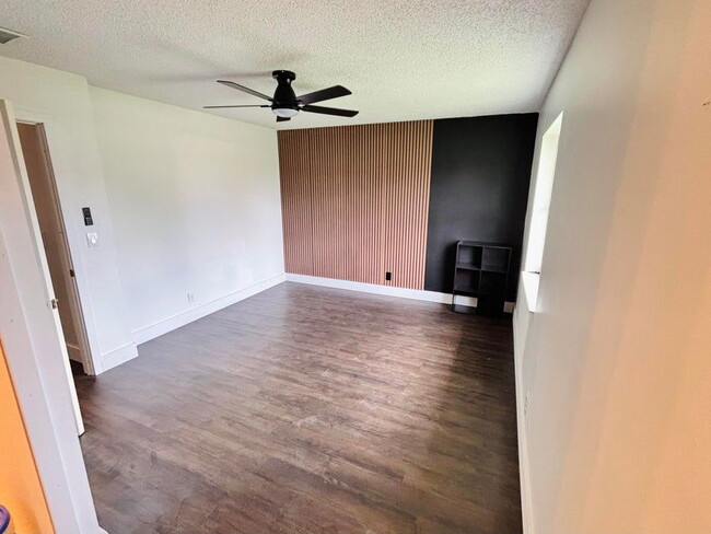 Building Photo - 10303 Pippin Ln