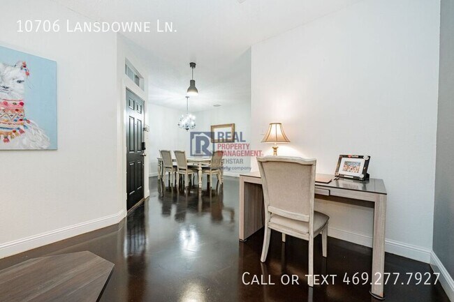 Building Photo - 10706 Lansdowne Ln