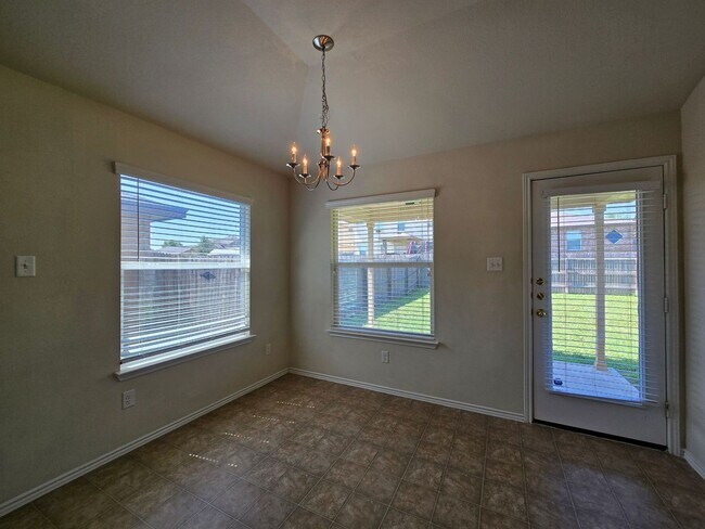 Building Photo - 4604 Black Forest Ln