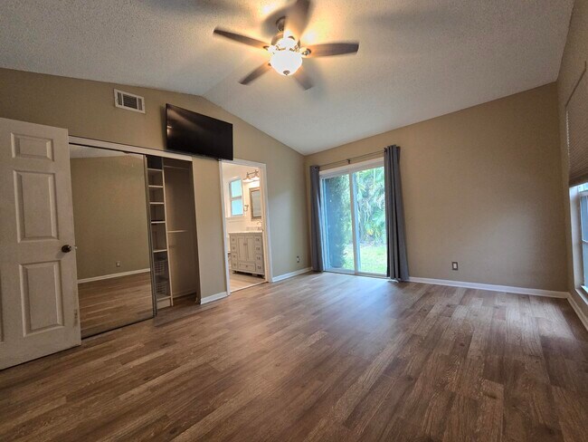 Building Photo - 18162 Jupiter Landing Dr