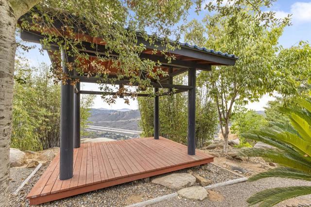 Building Photo - 28720 Sandhurst Way