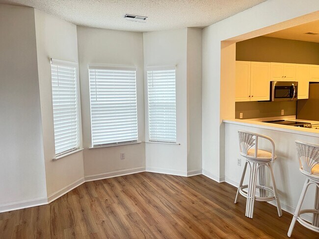 Building Photo - Overlooking the Intracoastal Waterway! Three-Bedroom Condo at The Moorings at Eastport!